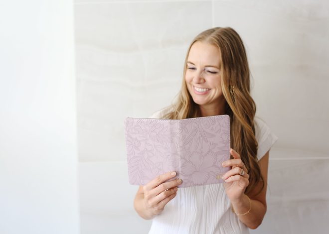 “If my kids see me reading on a Kindle, will they know I’m reading?” 10 Parents Weigh In