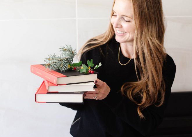 40+ Ide Klub Buku Desember